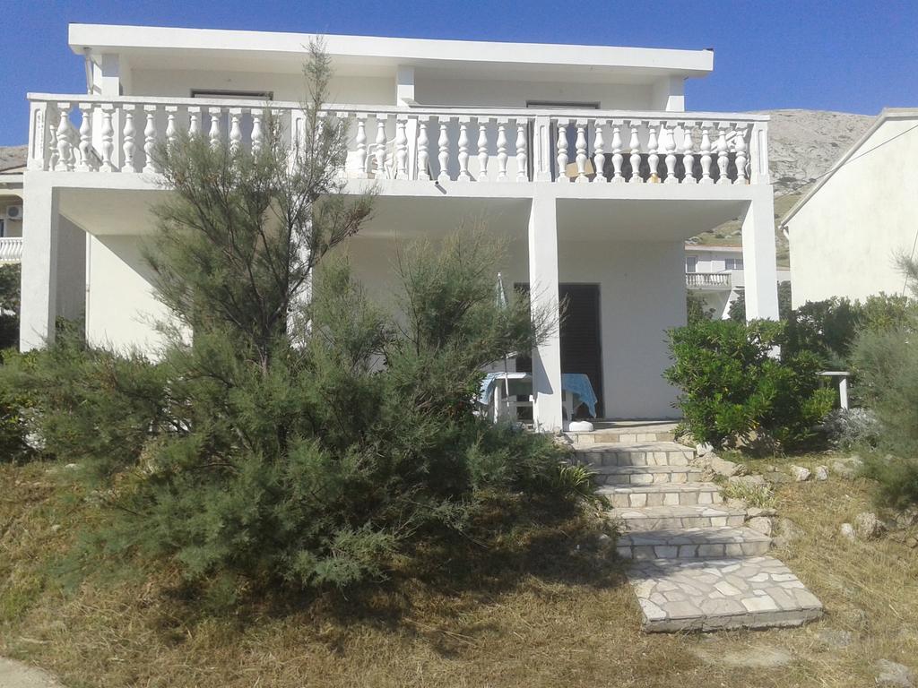 Apartments Verica Pag Town Exterior photo